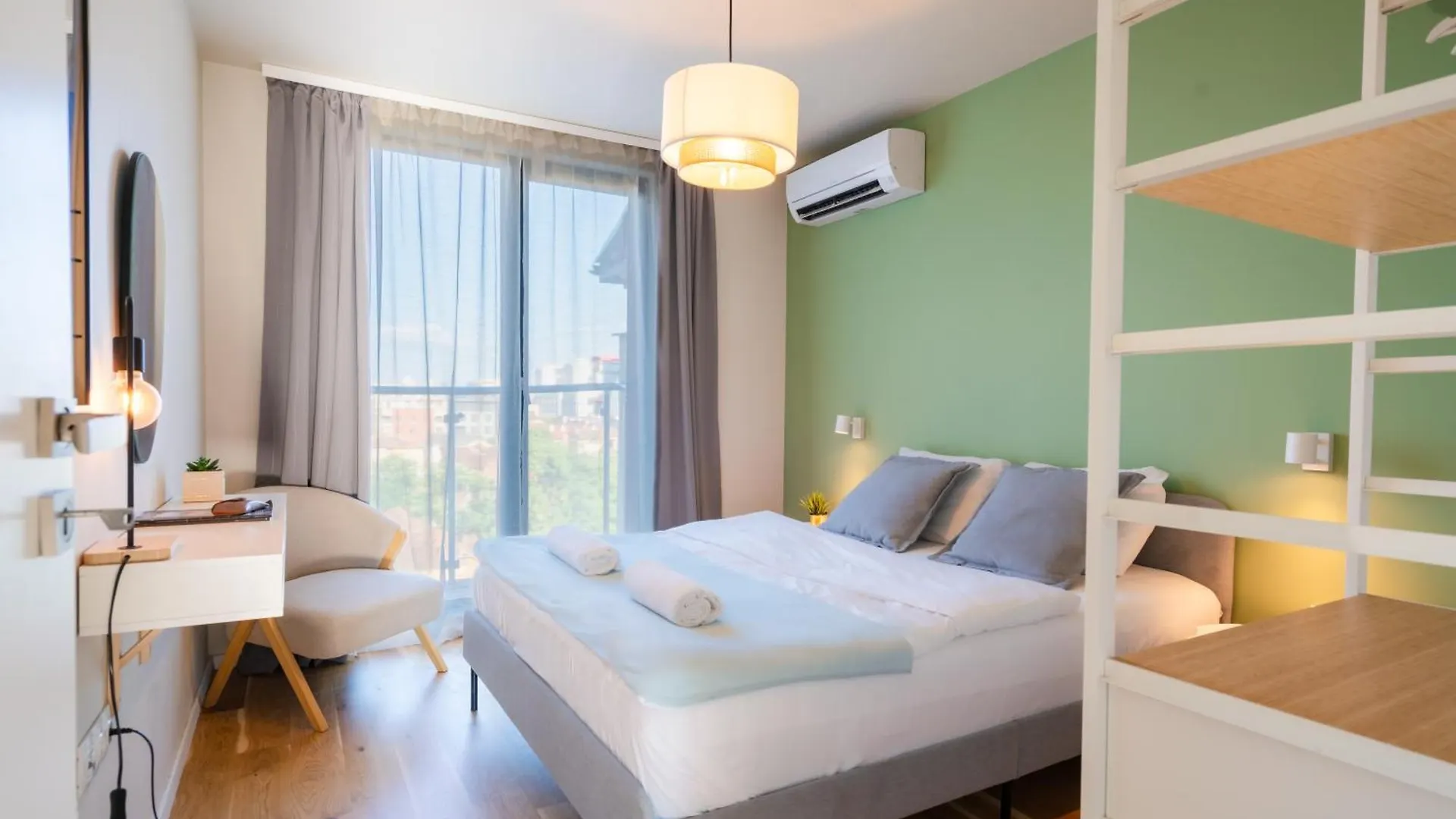 Design 1Bdr Apartment Near City Center Sofía 0*,  Bulgaria