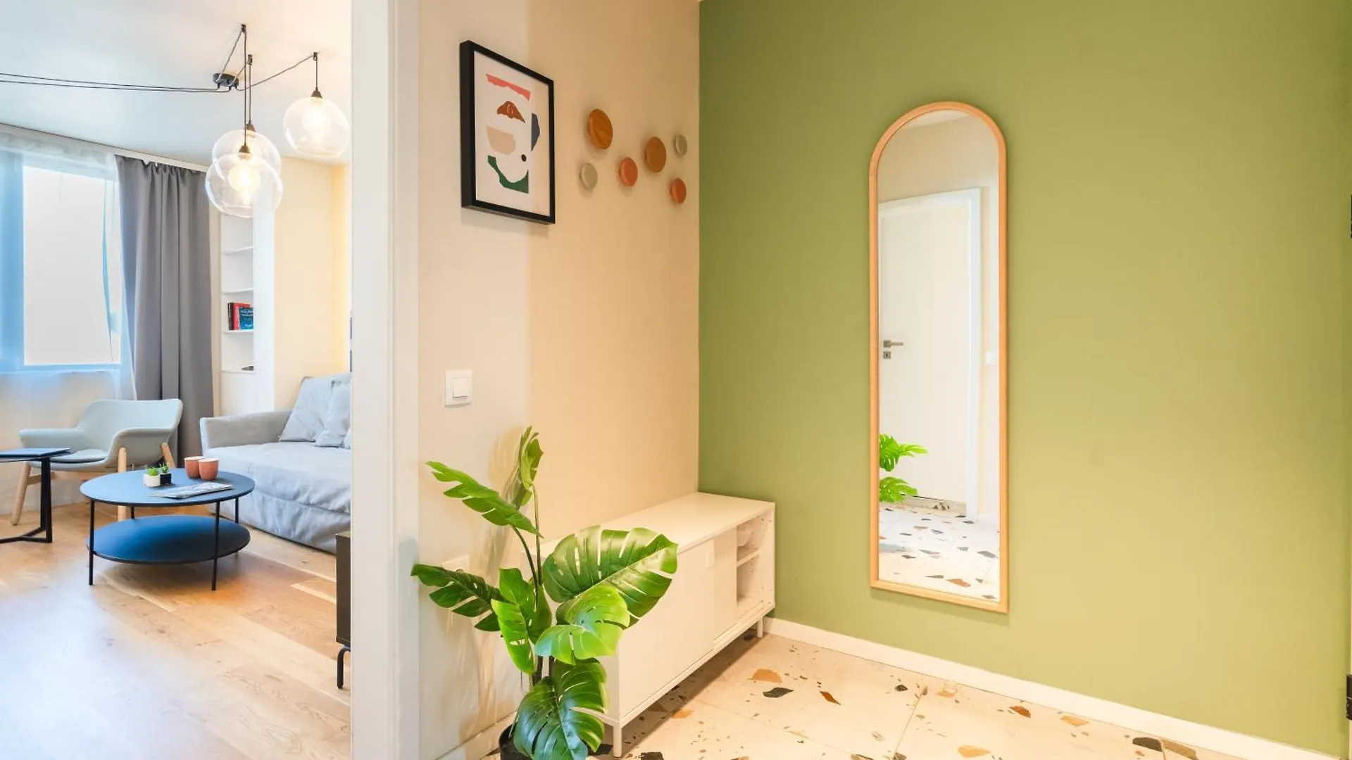 Design 1Bdr Apartment Near City Center Sofía Bulgaria