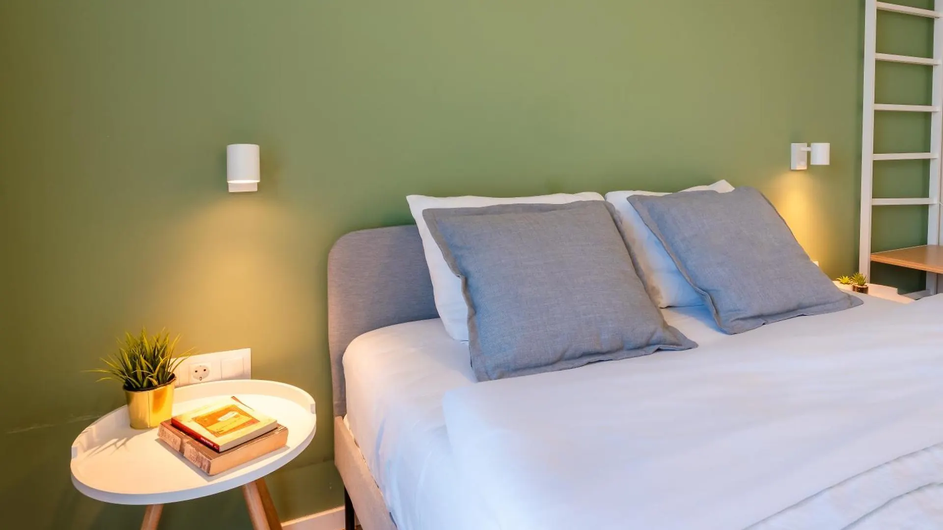 Design 1Bdr Apartment Near City Center Sofía Bulgaria
