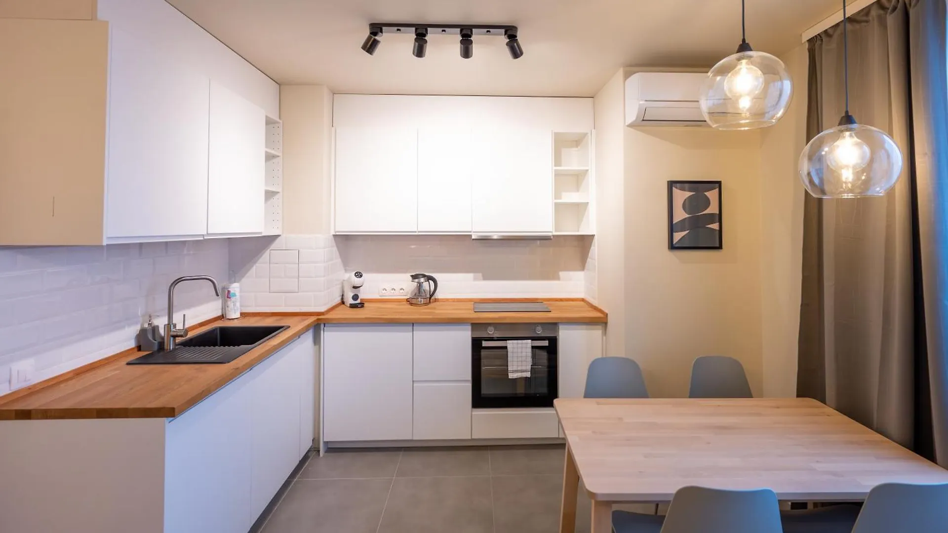 סופיה Design 1Bdr Apartment Near City Center
